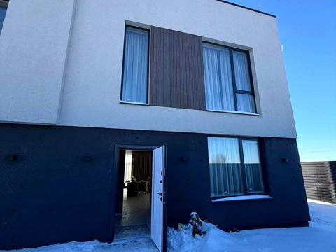 дом по адресу Радужная ул.