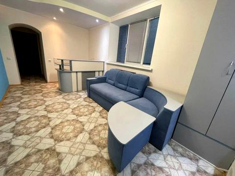 комерційна за адресою Дегтярівська вул., 11-В