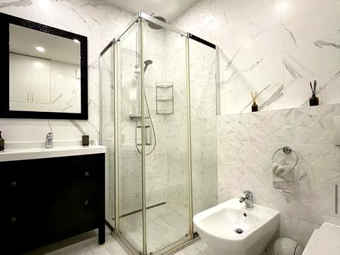 квартира за адресою Миколи Ушакова вул., 1-Д