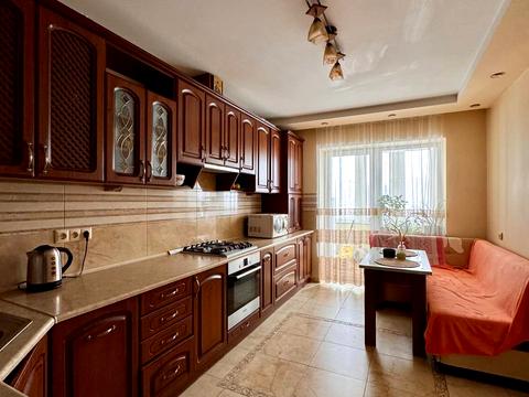 квартира за адресою Наукова вул., 2