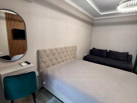 квартира за адресою Довженка вул., 4