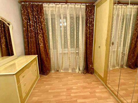 квартира за адресою Анни Ахматової вул., 43
