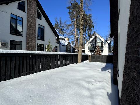 дом по адресу Евгения Коновальца ул.