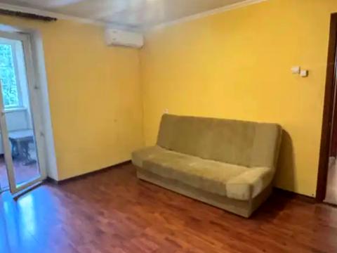 квартира за адресою Менахем-Мендл Шнеєрсона вул. (Мініна), 19