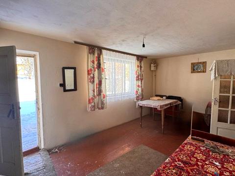 будинок за адресою Сухомлинського