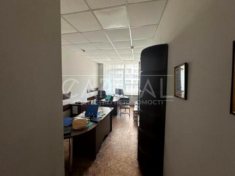 комерційна за адресою Кудрявський узвіз, 7