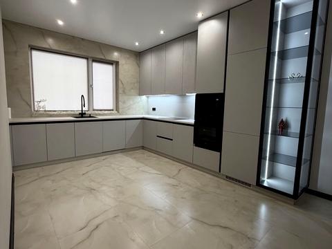 будинок за адресою с. Сторожниця, Сонячна вул.