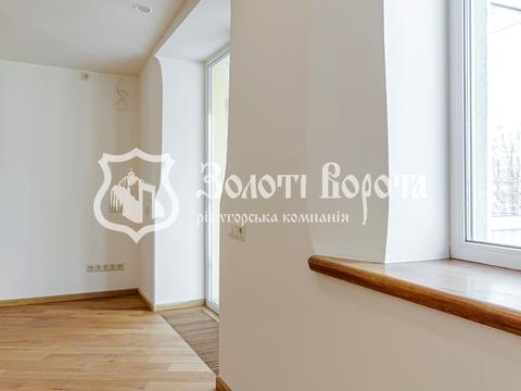 квартира за адресою Академіка Лебедєва вул., 1