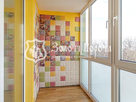 квартира за адресою Академіка Лебедєва вул., 1