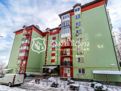 квартира за адресою Академіка Лебедєва вул., 1