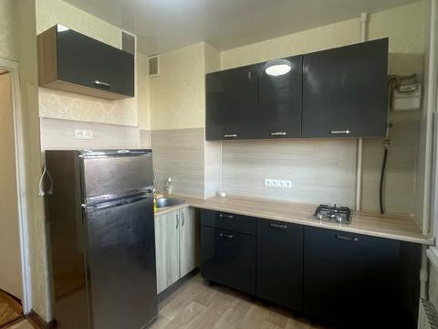 квартира за адресою Академіка Корольова вул., 74б