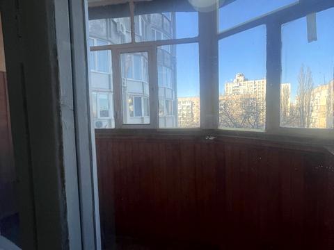 квартира за адресою Академіка Корольова вул., 74б