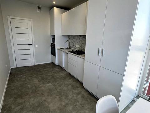 квартира за адресою Машинобудівників вул., 16