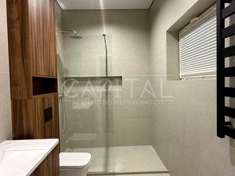 будинок за адресою с. Петропавлівська Борщагівка, Каштанова вул.