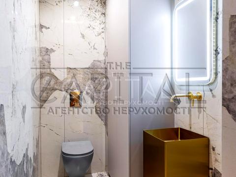 комерційна за адресою Лютеранська вул., 14в