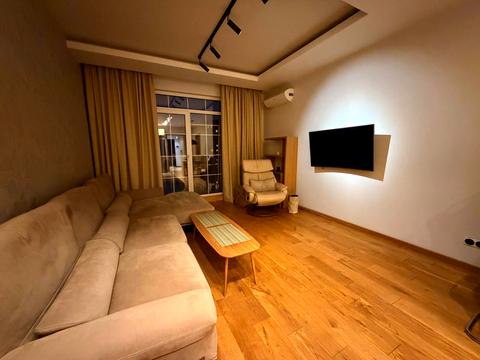 квартира за адресою Дмитра Луценка вул. (Крейсера "Аврора"), 6