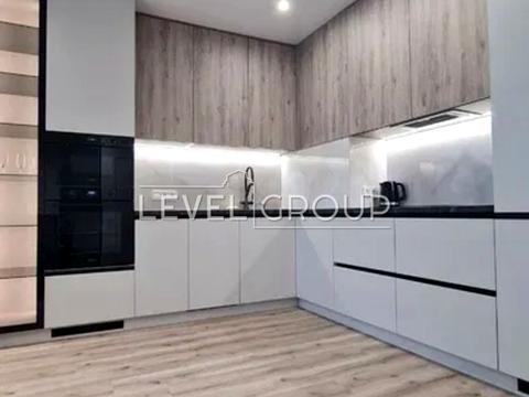 квартира за адресою Олександра Олеся вул., 5-А