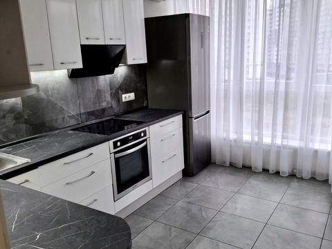 квартира за адресою Одеса, Академіка Корольова вул., 118/1