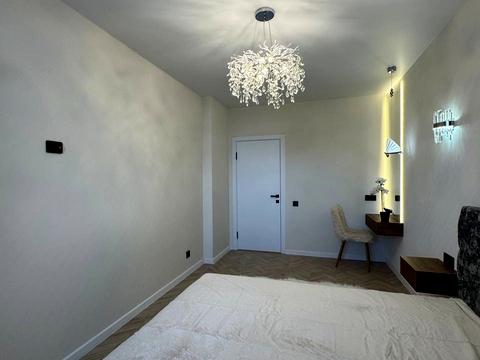 квартира по адресу Свободи ул., 12а