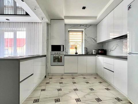 дом по адресу Свободы ул.