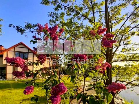 будинок за адресою Приозерна вул., 95