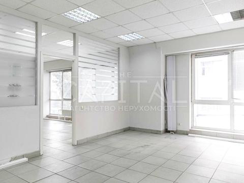 комерційна за адресою Березняківська вул., 29