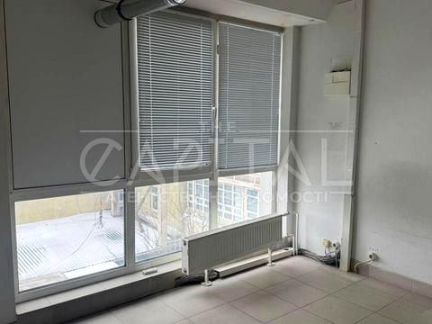 комерційна за адресою Березняківська вул., 29