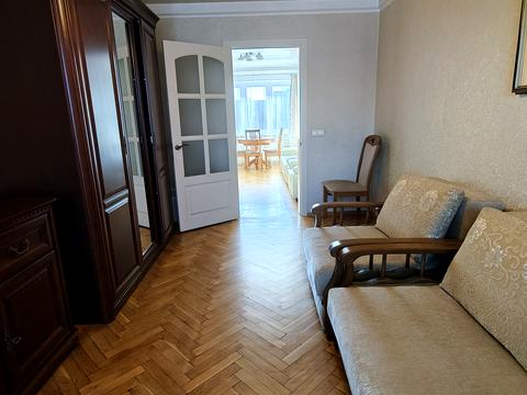 квартира за адресою Братиславська вул., 4