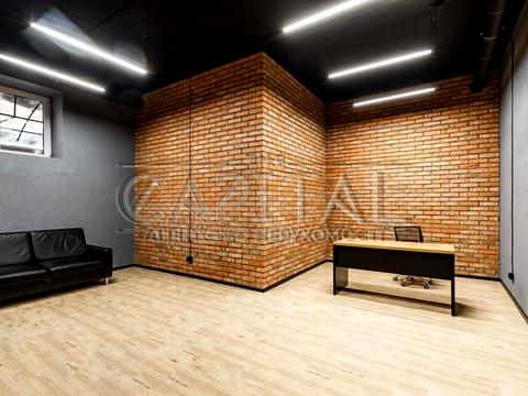 комерційна за адресою Свободи вул., 26/20