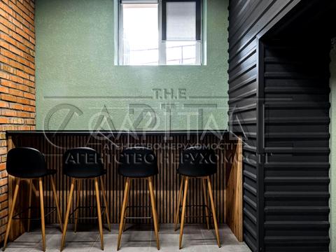 комерційна за адресою Свободи вул., 26/20