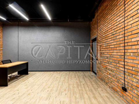 комерційна за адресою Свободи вул., 26/20