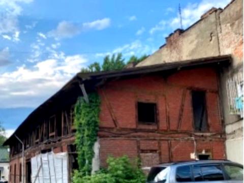 комерційна за адресою Богдана Хмельницького вул., 121