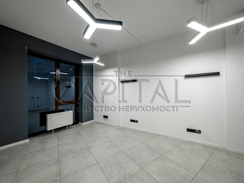 комерційна за адресою Василя Тютюнника вул. (Анрі Барбюса), 28-А