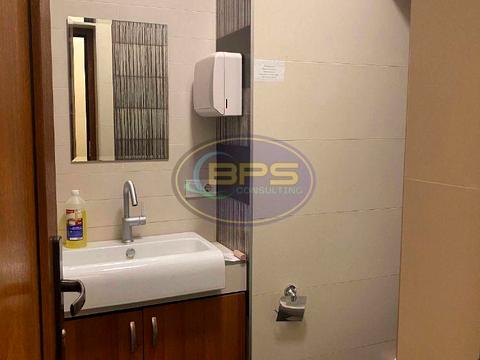 комерційна за адресою Ніни Строкатої вул. (Буніна), 28