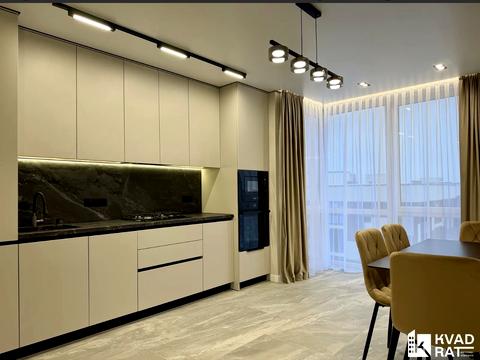 квартира по адресу Степана Бандеры ул., (Будинок 4)