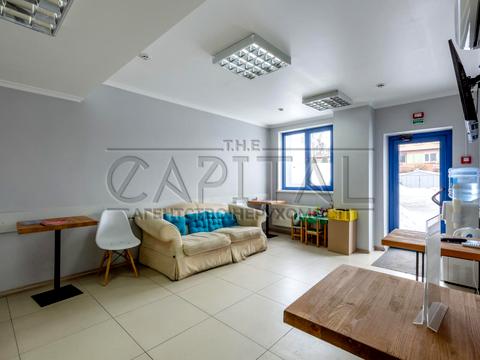 коммерческая по адресу Черновола ул., 39