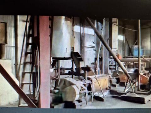 комерційна за адресою 1 Січня пров., 9