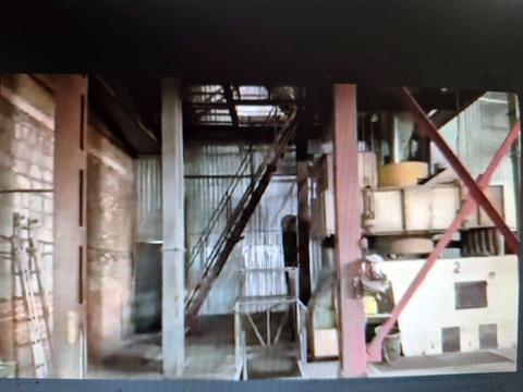 комерційна за адресою 1 Січня пров., 9