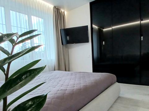 будинок за адресою пров.Революціі