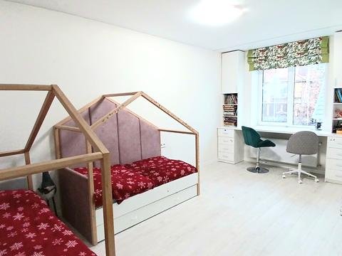 будинок за адресою пров.Революціі