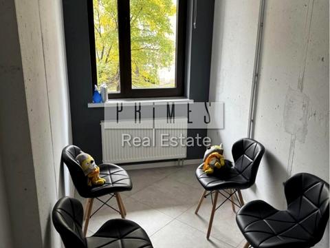 комерційна за адресою Василя Тютюнника вул. (Анрі Барбюса), 28-А