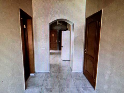 комерційна за адресою Академіка Заболотного вул., 1