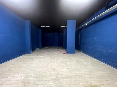 комерційна за адресою Садова вул., 6