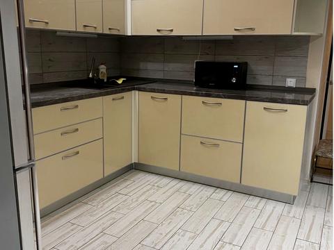 квартира за адресою Героїв Небесної Сотні просп., 18/8