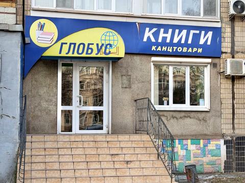 комерційна за адресою Свято-Миколаївська вул. (Леніна), 28