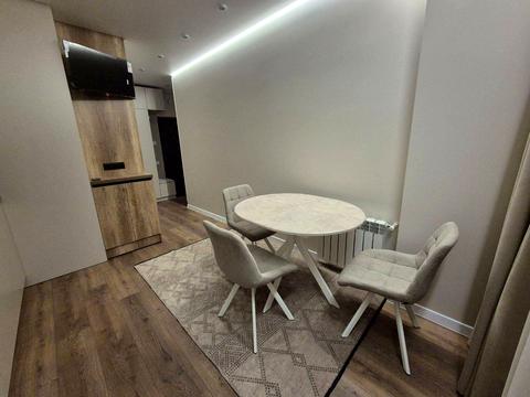 квартира по адресу Івана Фогарашія ул., 17