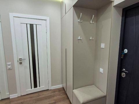 квартира по адресу Івана Фогарашія ул., 17