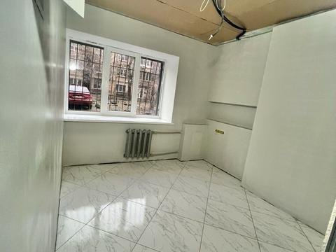 комерційна за адресою Соборності вул. (Косіора), 7