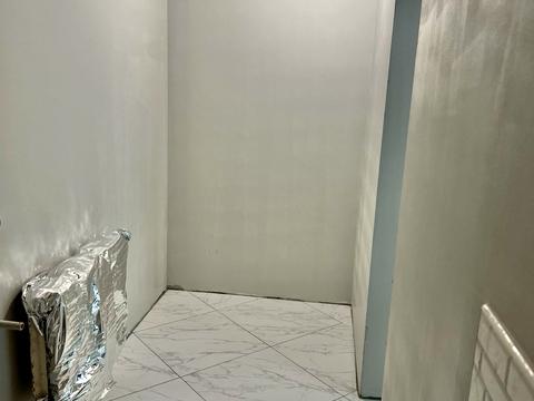 комерційна за адресою Соборності вул. (Косіора), 7