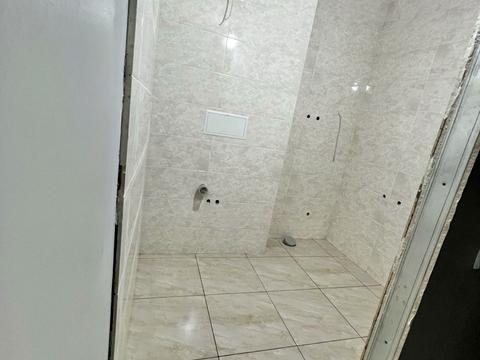 комерційна за адресою Соборності вул. (Косіора), 7